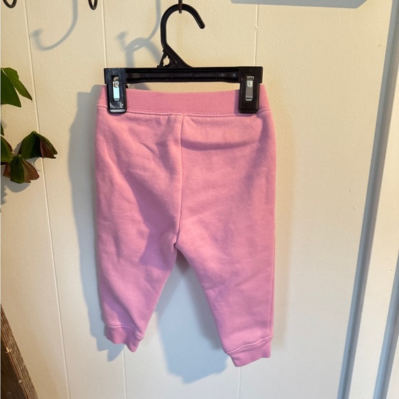 ✨ Baby Gap Pink/Purple Sweatpants 👶💗 | 12 to 18 Months | Cozy Fleece Joggers 🛍️ - Picture 4 of 5